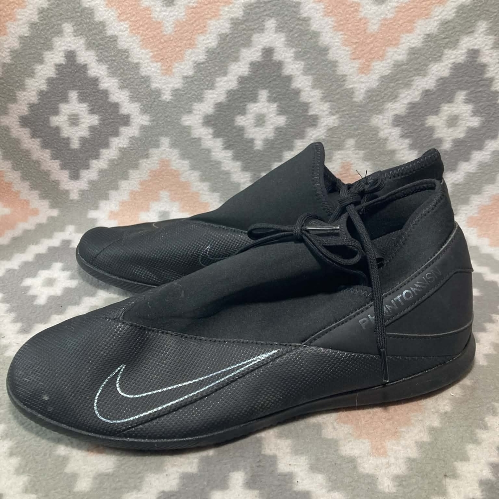 Men's Size 13 Nike Black Phantom Vsn